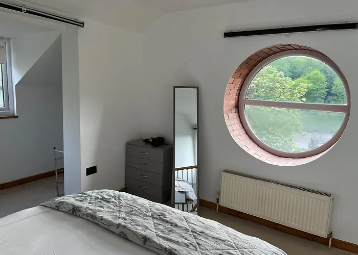 Spacious One Bedroom House With Garden In Clifton Casa vacanze Bristol